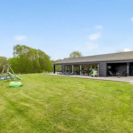 Ferienhaus Ehmi - 750m From The Sea By Interhome